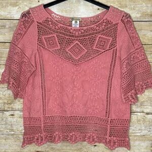 DEMOCRACY CROCHET EMBROIDERED MACRAME BOHO FLATTERING WESTERN POP OVER BLOUSE